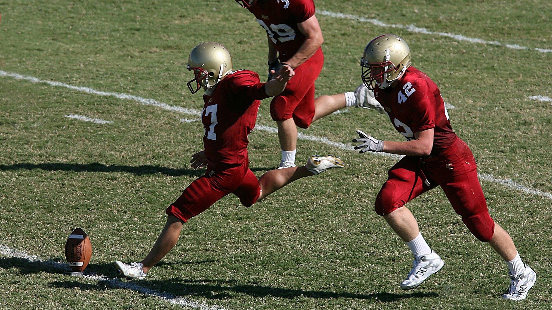 李磊专访袒露留洋心路，亲历欧洲赛场方悟武磊艰辛，直言对抗差距成中欧足球分水岭
